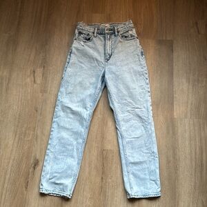 Abercrombie Curve Love Ultra High Rise Anke Straight Jeans